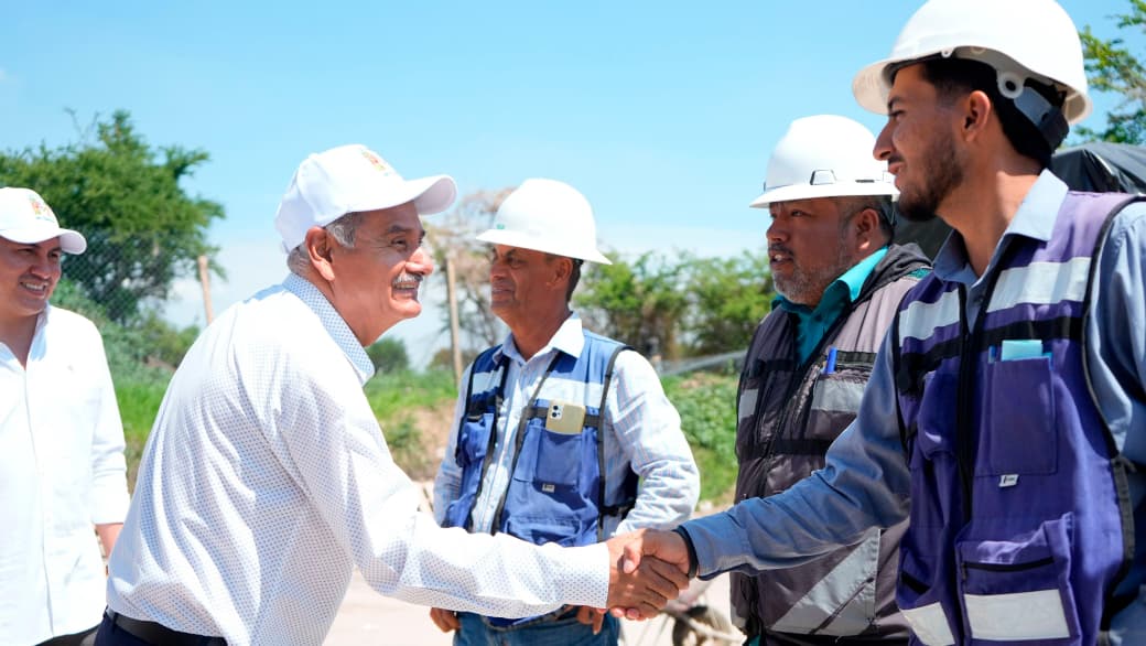 Gestiona Salvador Molina proyectos para fortalecer espacios deportivos en Cuautla