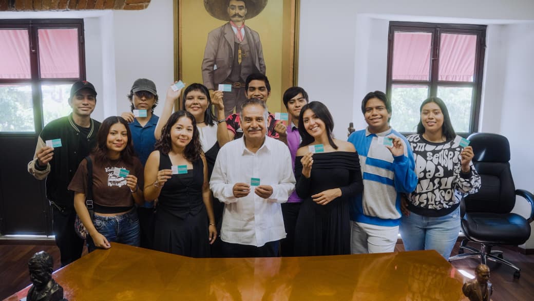 Jóvenes de Cuautla acceden a descuentos con programa Conecta Joven