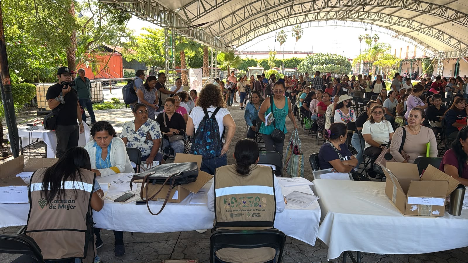 Realizan en Cuautla segunda entrega de tarjetas «Corazón de Mujer»