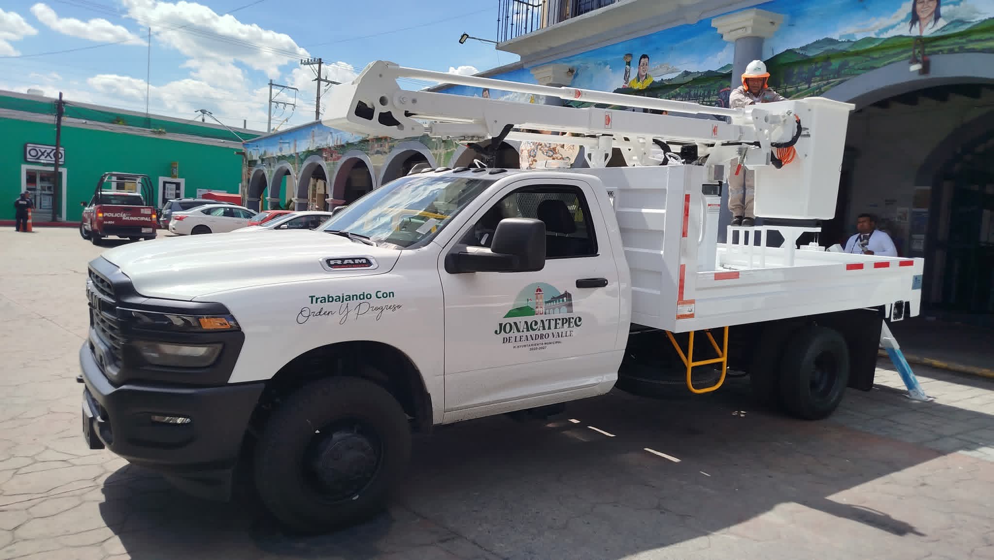 Ponen en marcha nueva grúa en Jonacatepec