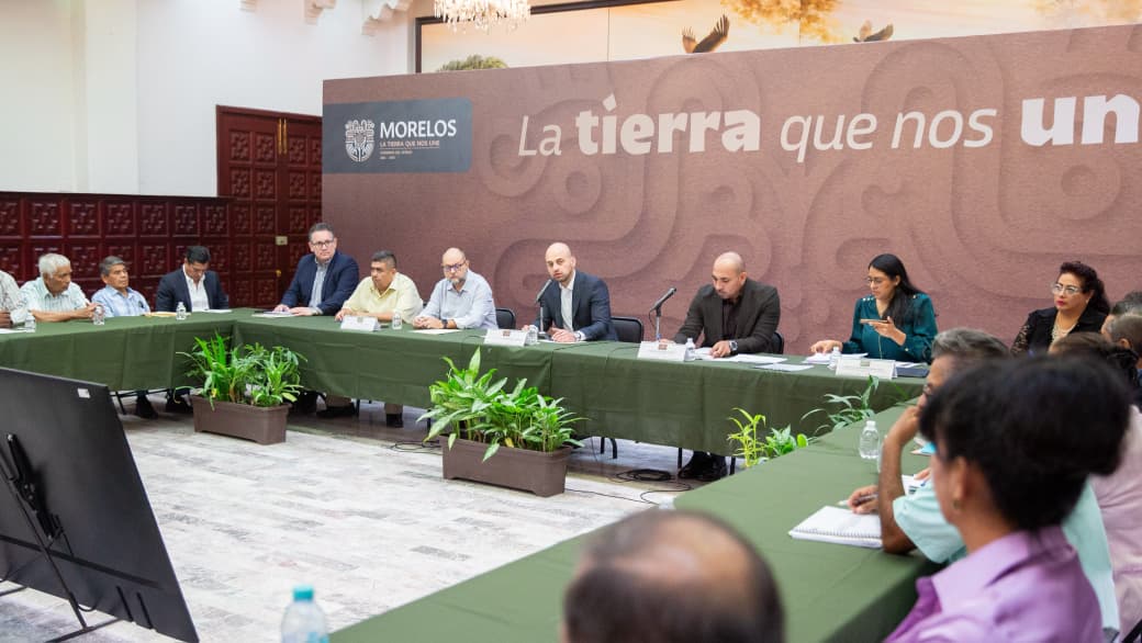 Instalan mesas para reforma de pensiones