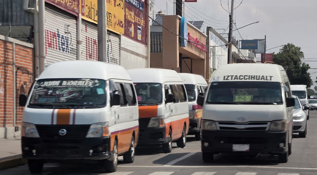Piden a transportistas respetar descuentos a adultos mayores