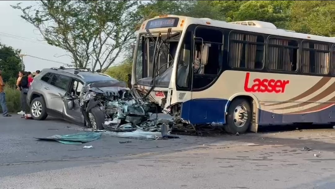 Grave accidente vial en Xoxocotla moviliza a cuerpos de emergencia de la región
