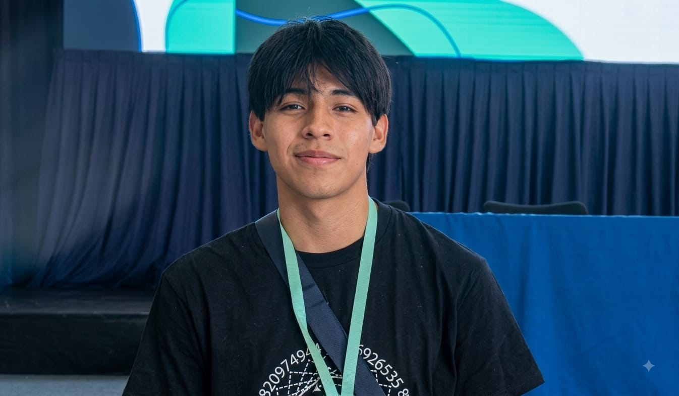 El Cuautlense Miguel Rodríguez obtiene el tercer lugar en certamen internacional de matemáticas