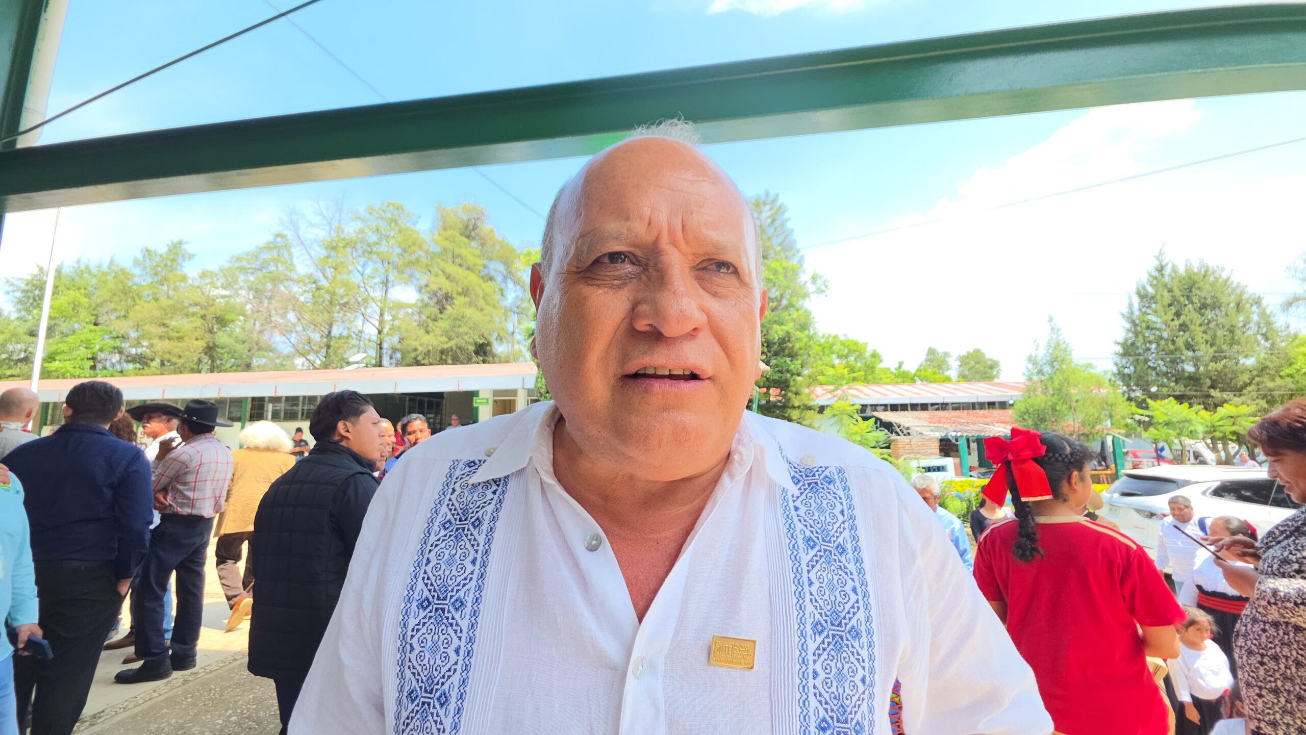 SNTE advierte riesgo de no iniciar clases en nivel medio superior por adeudo millonario