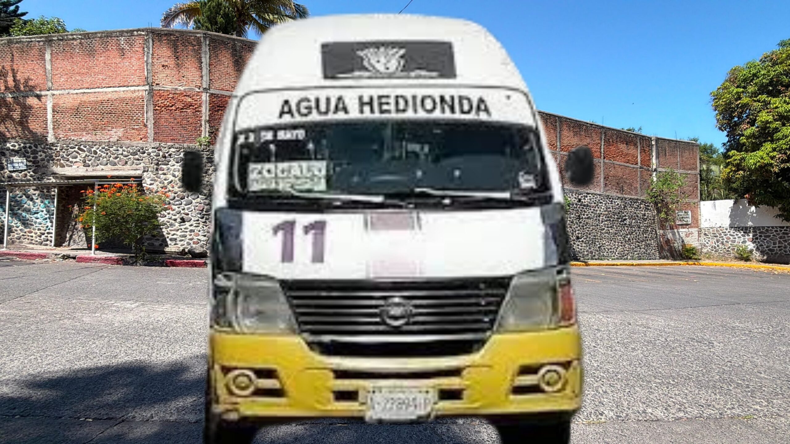 Ruta 11 suspende servicio en Cuautla por presunto cobro de piso