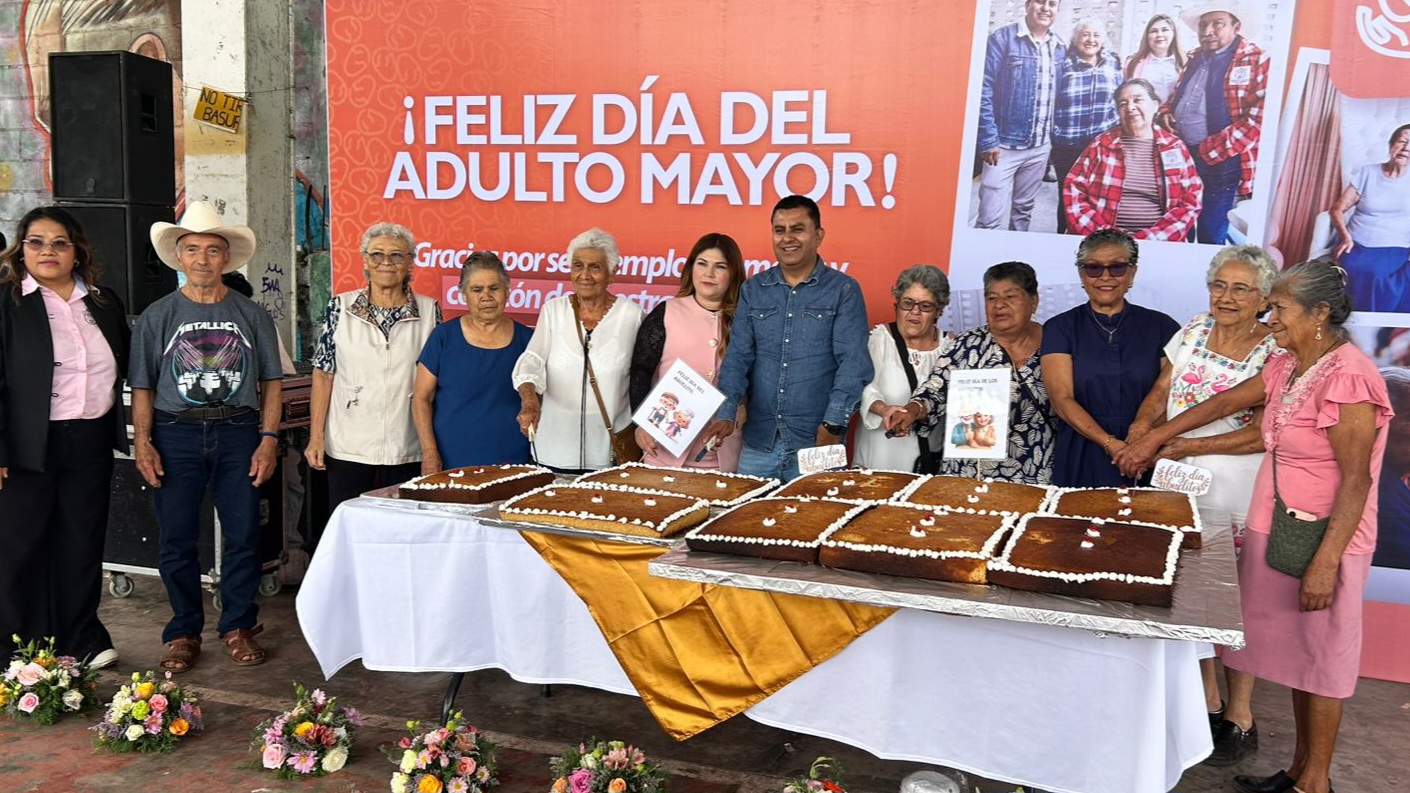 Celebran a adultos mayores en Tetela del Volcán