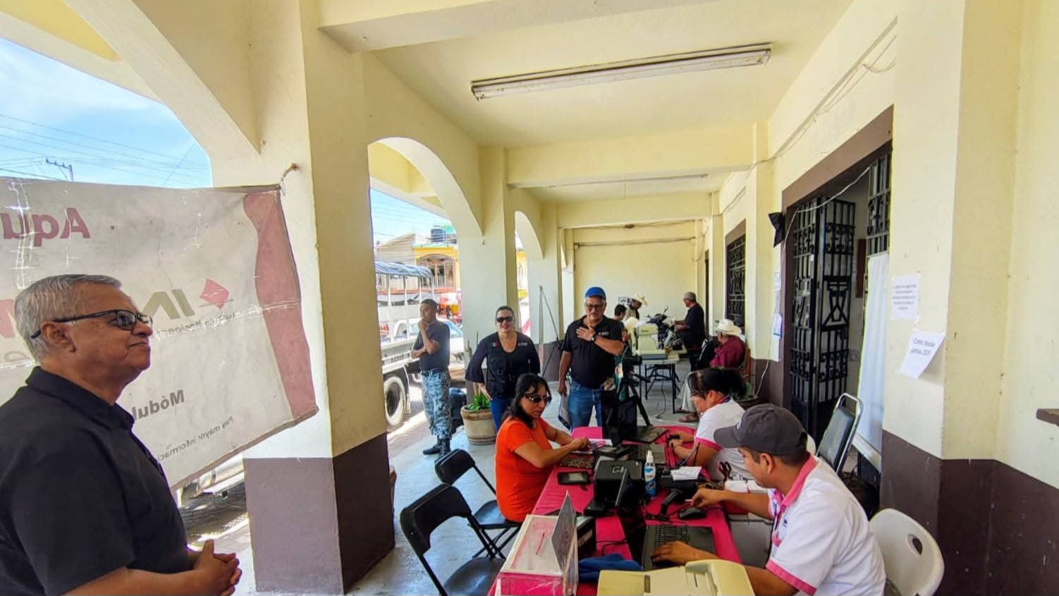 Supervisa Junta Distrital trabajo cartográfico y atención ciudadana en Ayala