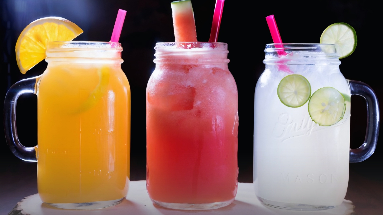 Aumentan ventas de aguas frescas en Cuautla por altas temperaturas; helados y paletas no repuntan