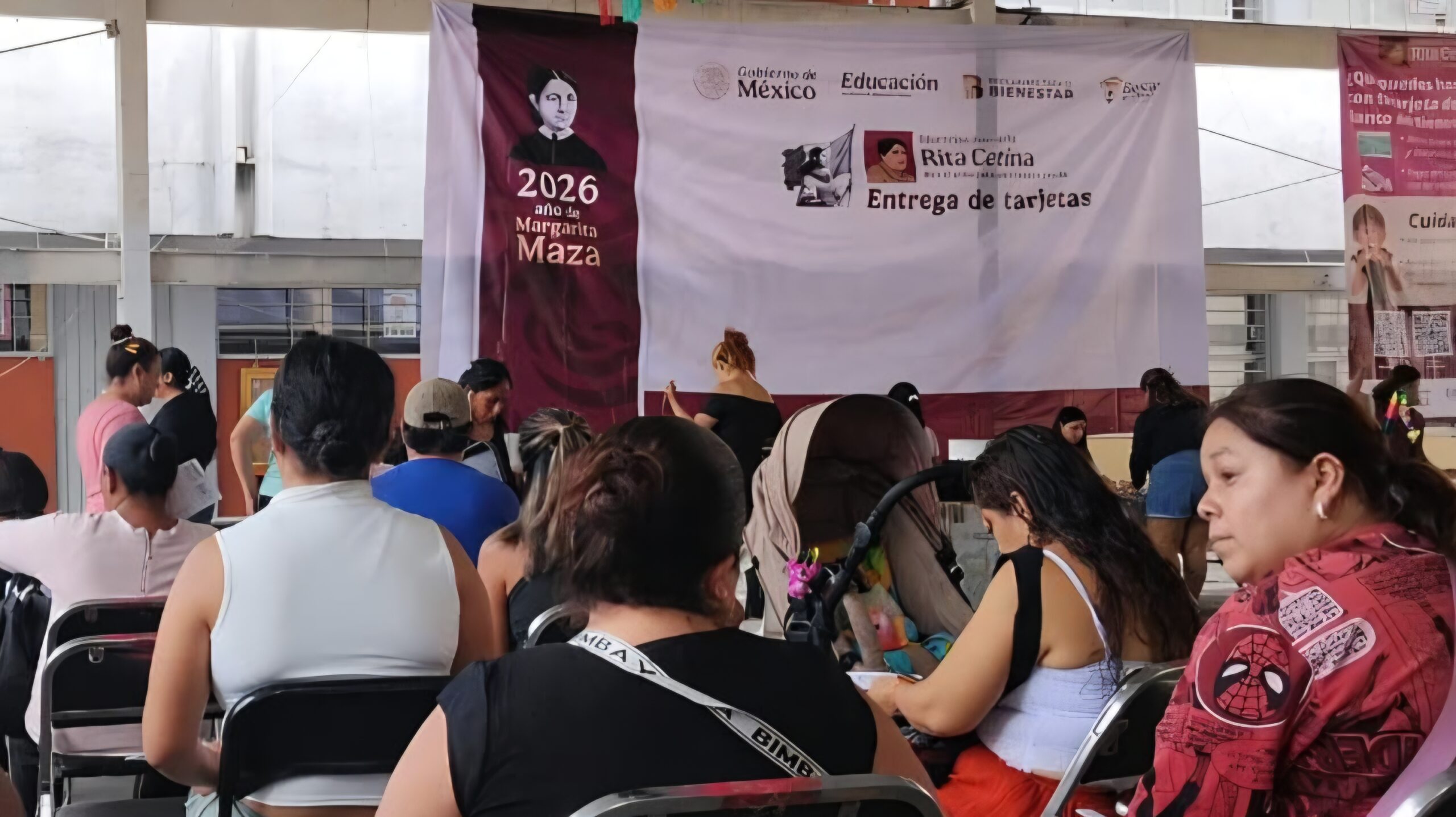 Inició entrega de la Beca Rita Cetina; se beneficiarán a 151 mil estudiantes de Morelos