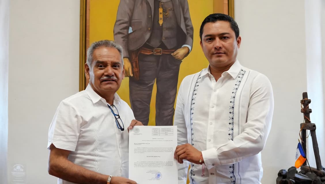 Designa Alcalde de Cuautla a Adrián Ariza Cuéllar nuevo Secretario Municipal