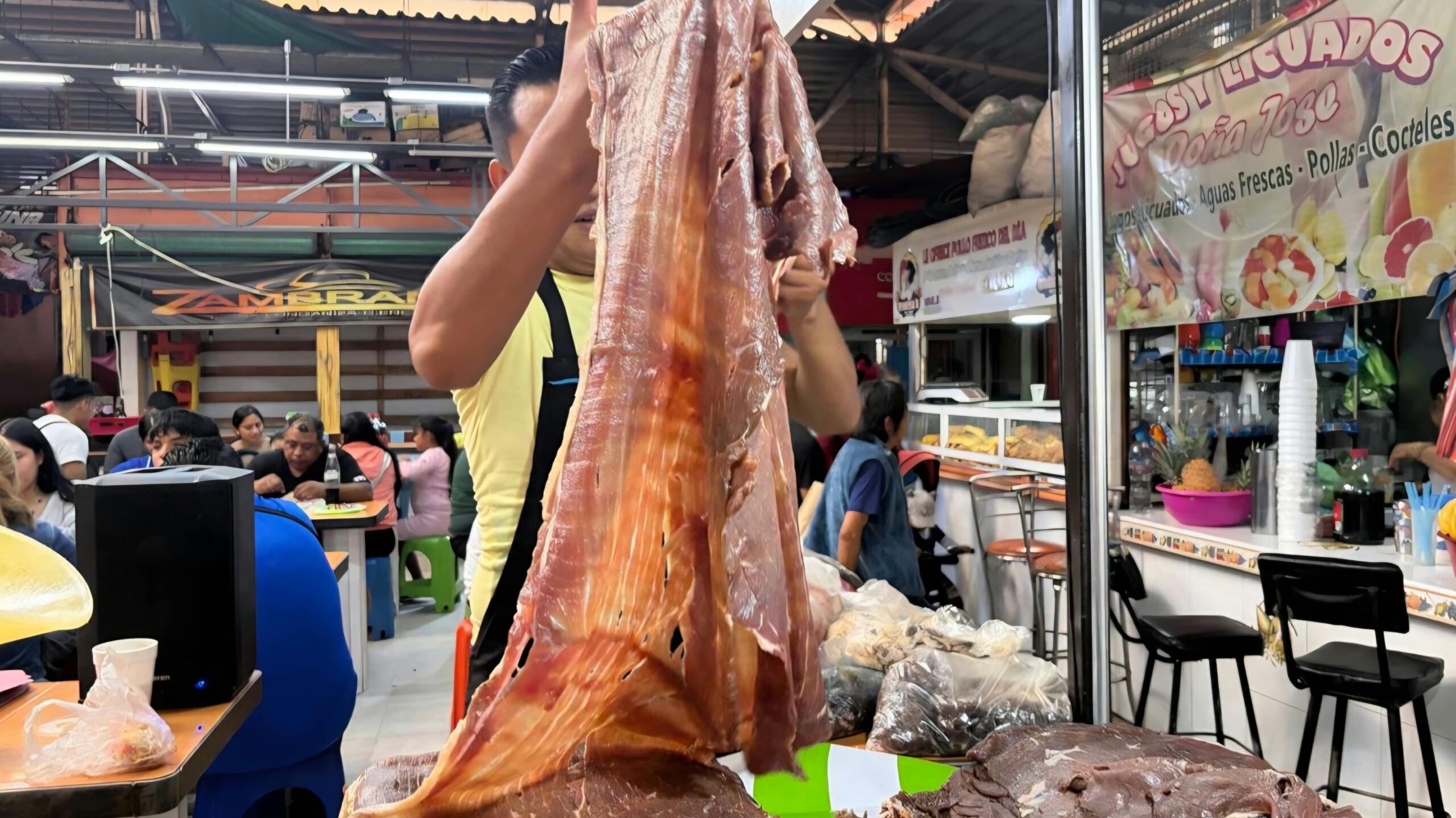 Productores de cecina de Yecapixtla se preparan para la temporada de mayor demanda