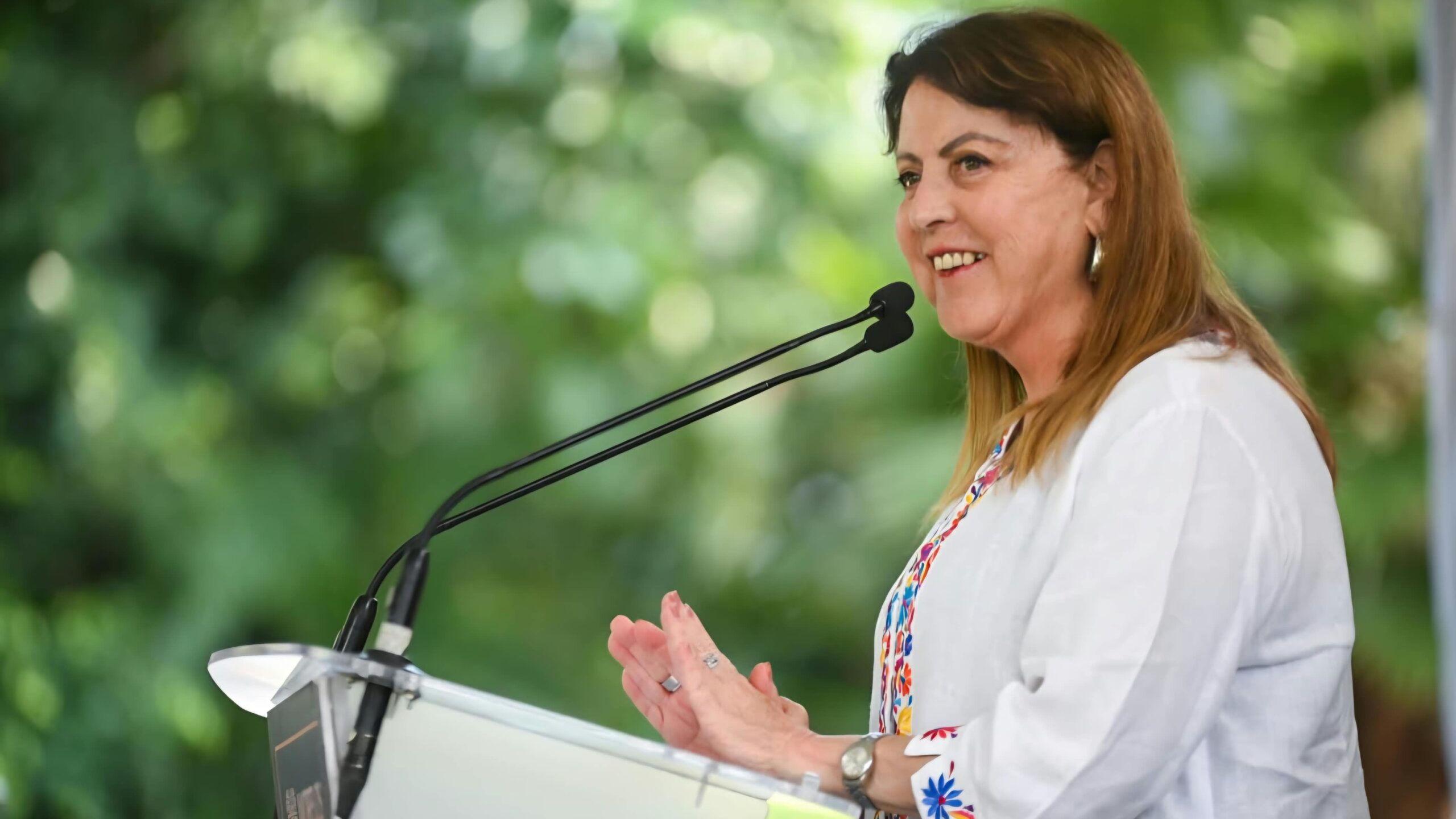 Presenta gobernadora avances y proyectos de desarrollo ante empresarios de Morelos