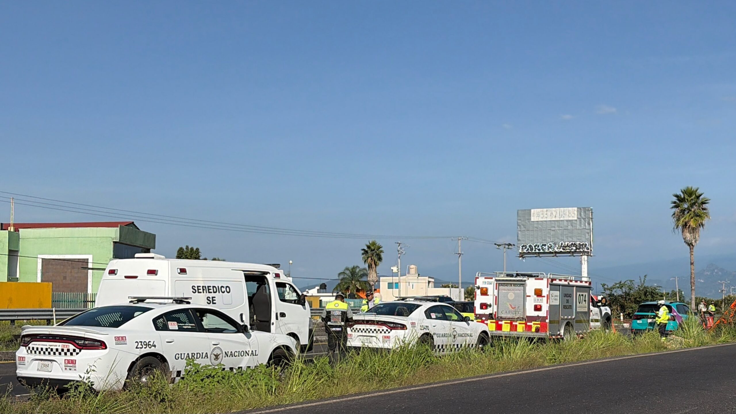 Muere motociclista tras ser arrollada en la autopista Cuautla-México