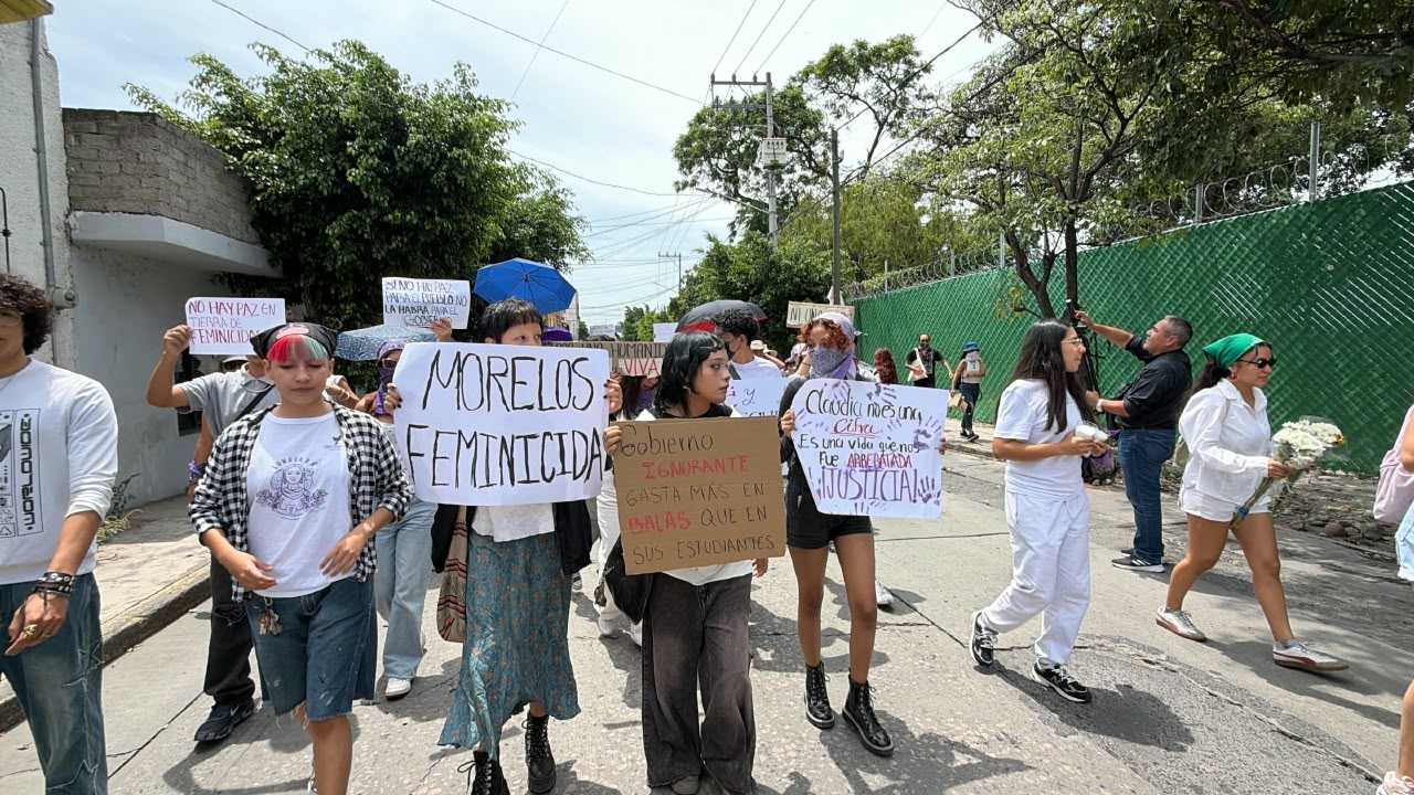 Exigen universitarias y colectivas feministas alto a la violencia feminicida