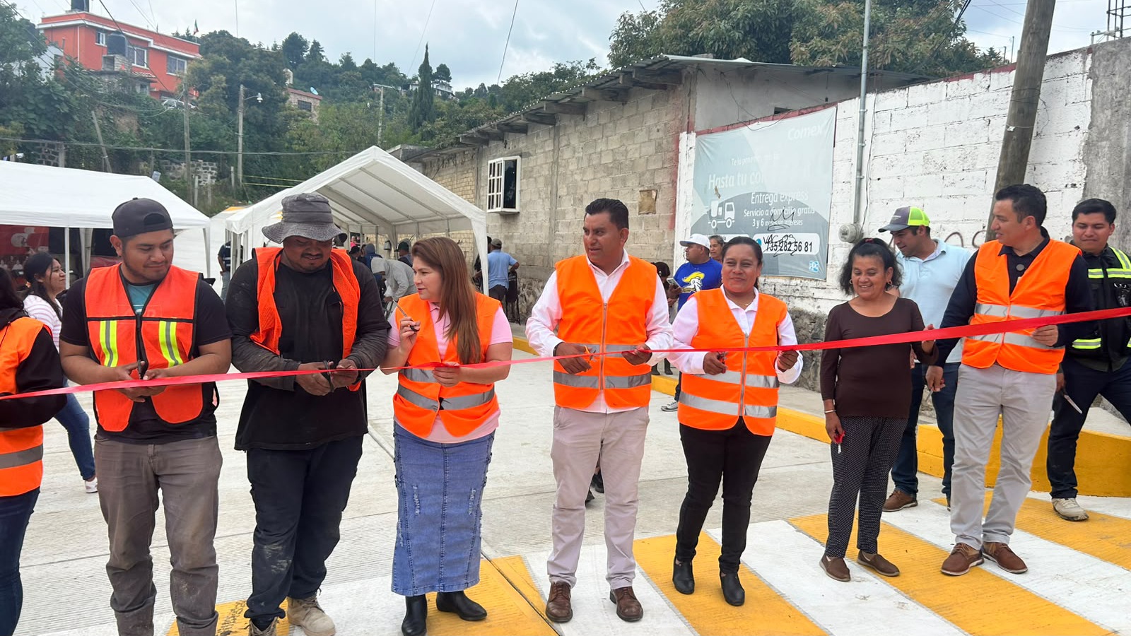 Tetela del Volcán impulsa obras en San Miguel y Santiago