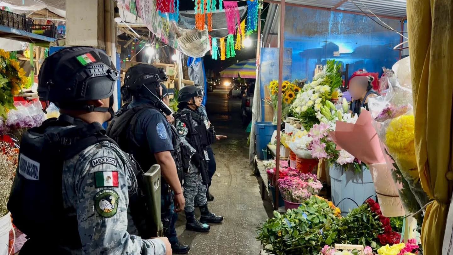 Plan Cuautla refuerza recorridos de seguridad en mercados