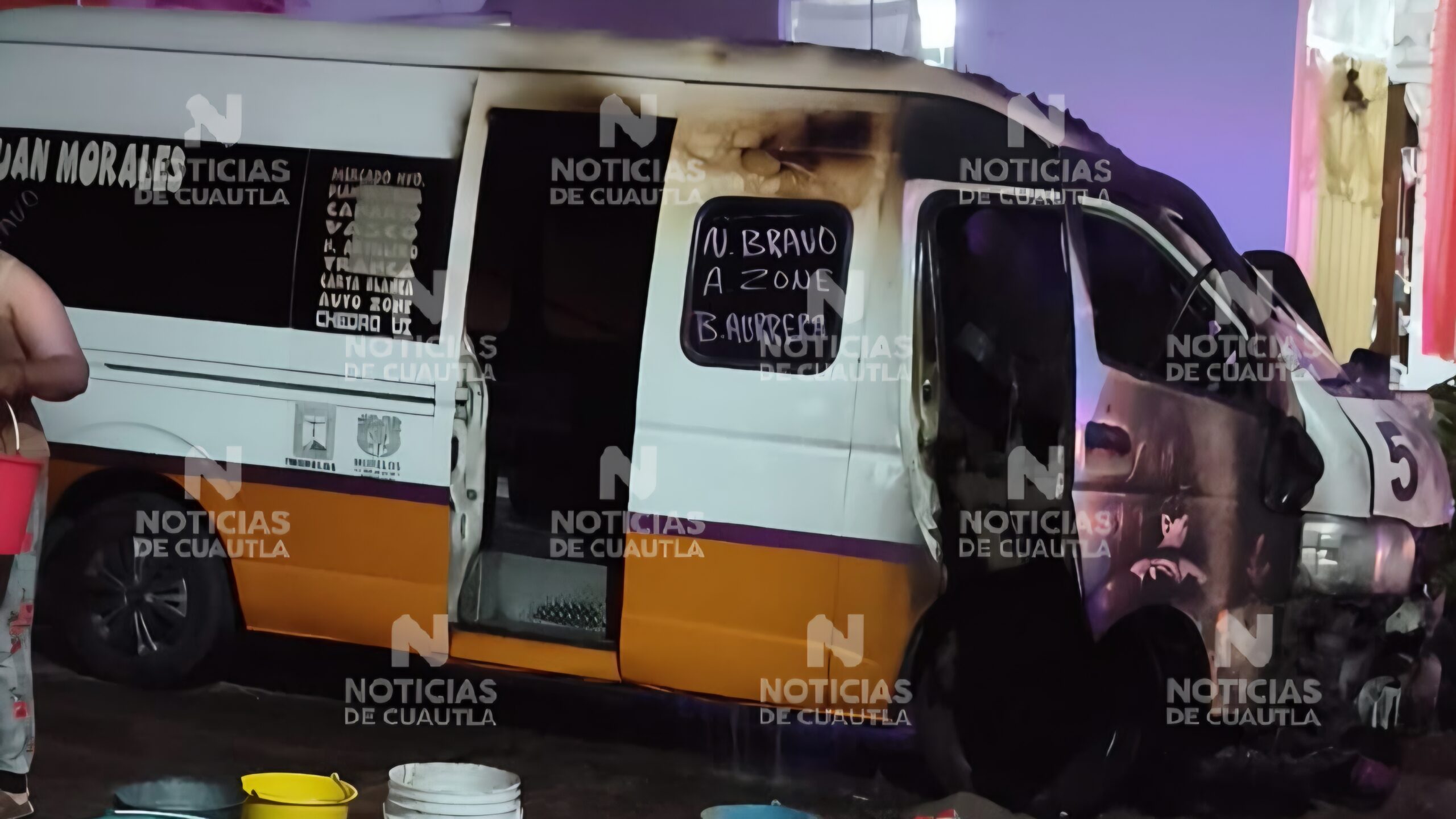 Atacan otra combi en el oriente de Morelos; suman cuatro unidades incendiadas en 12 horas