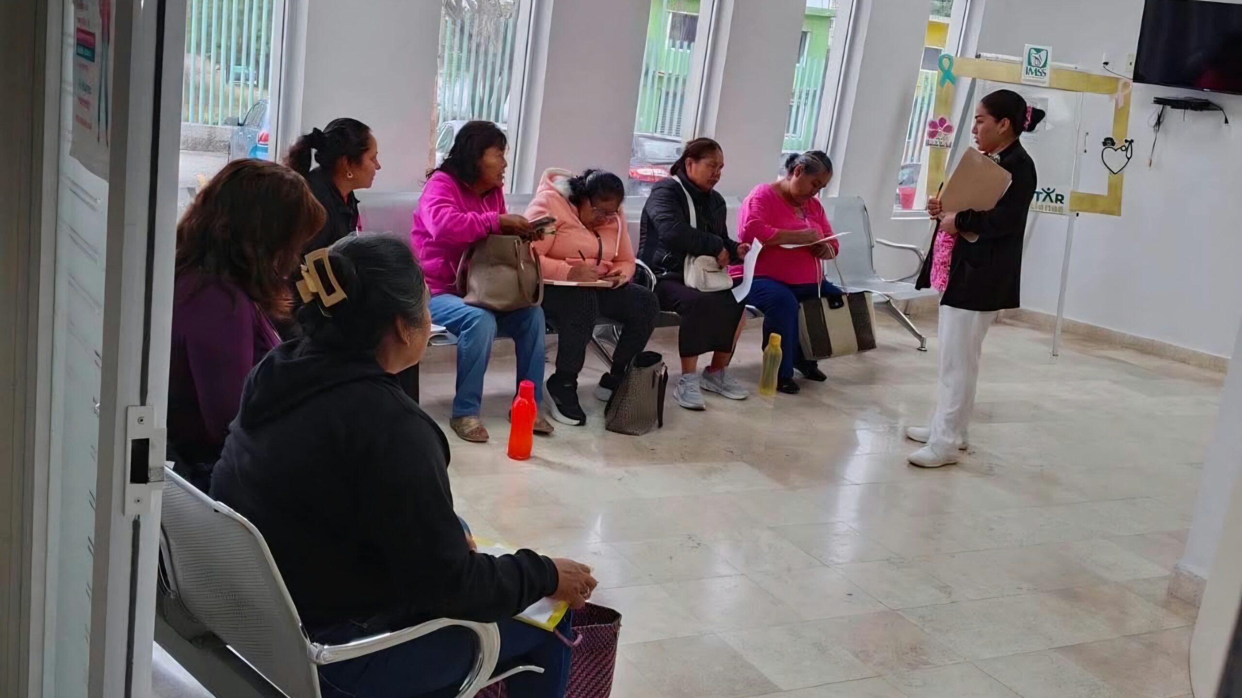 Benefician a 37 mujeres de Jantetelco con mastografías gratuitas