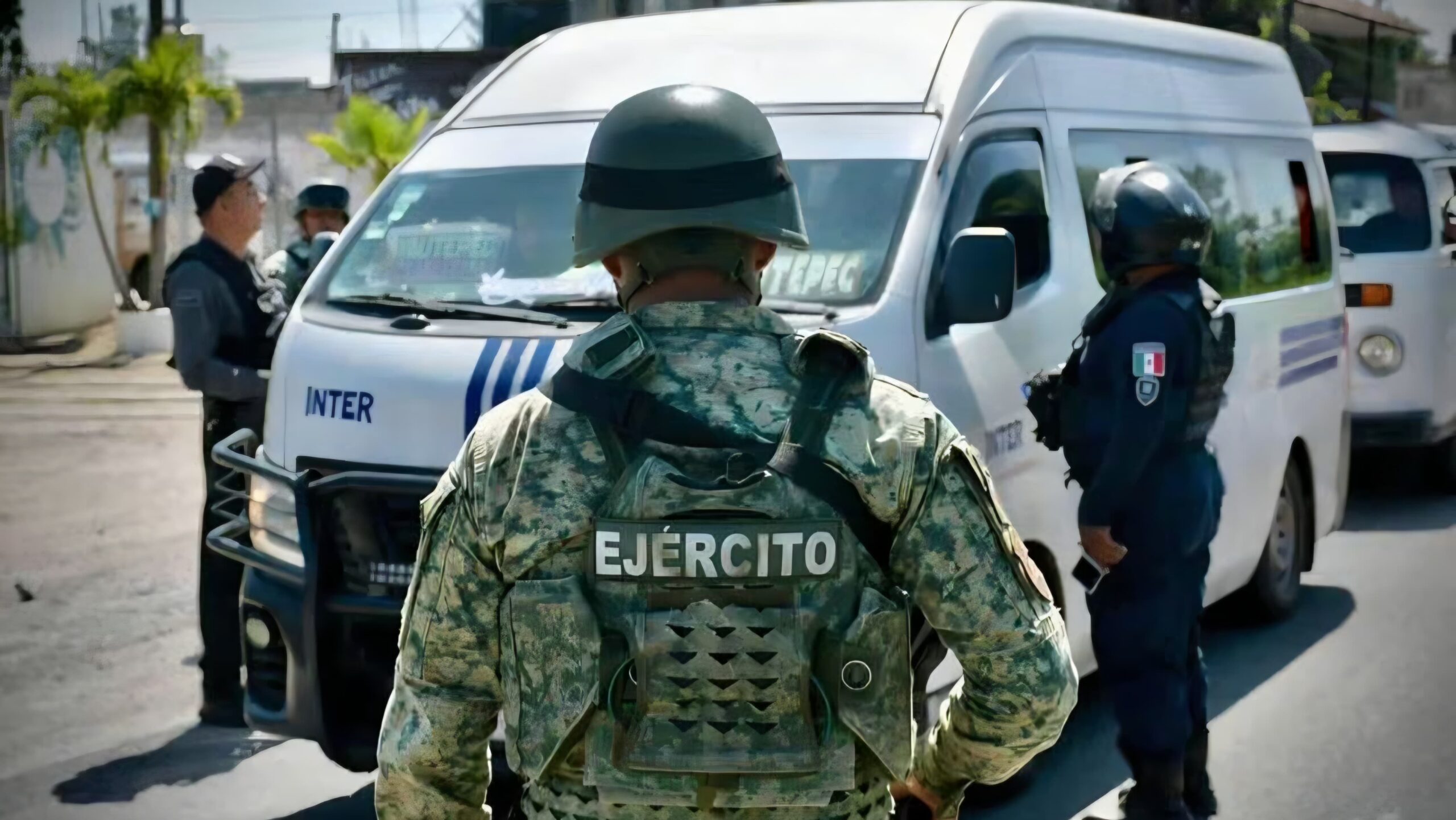Mantienen acompañamiento a transportistas en Cuautla