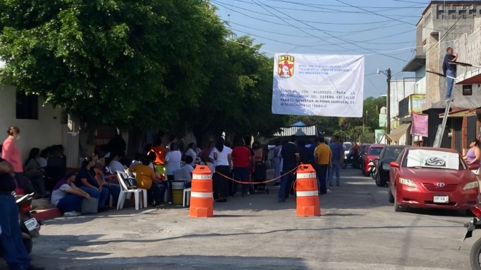 Suspenden paro de brazos caídos en la Jurisdicción Sanitaria 3 de Cuautla Suspenden paro de brazos caídos en la Jurisdicción Sanitaria 3 de Cuautla