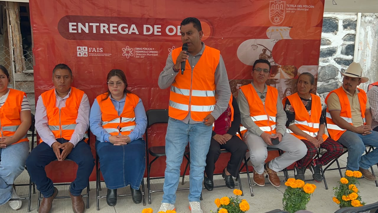 Entrega alcalde de Tetela del Volcán tres obras en distintas comunidades Entrega alcalde de Tetela del Volcán tres obras en distintas comunidades