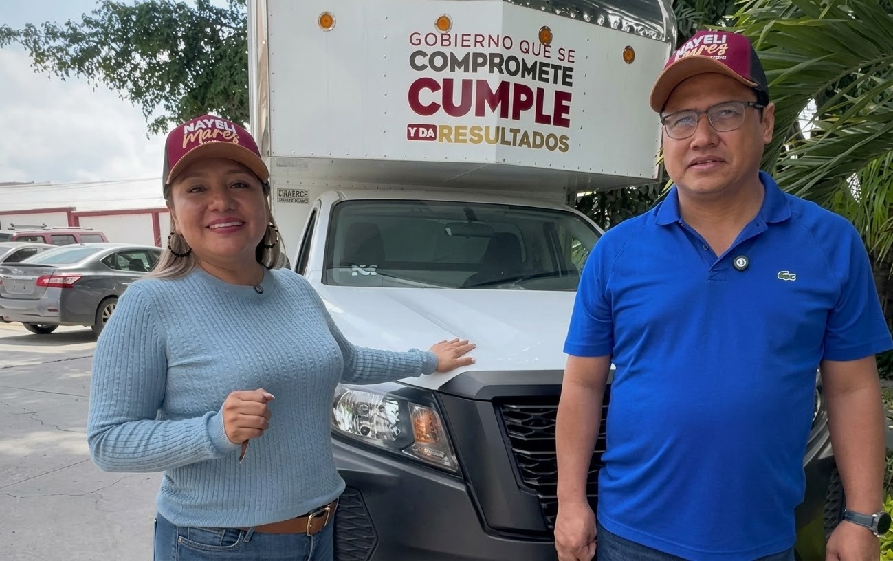 Recibe DIF Ayala nueva camioneta para fortalecer la atención a la población Recibe DIF Ayala nueva camioneta para fortalecer la atención a la población