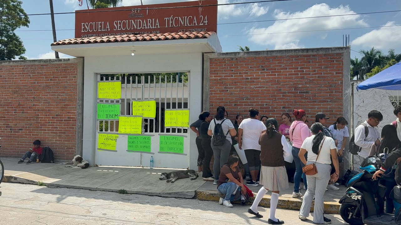 Exigen destitución del director de la Técnica 24 de Apatlaco