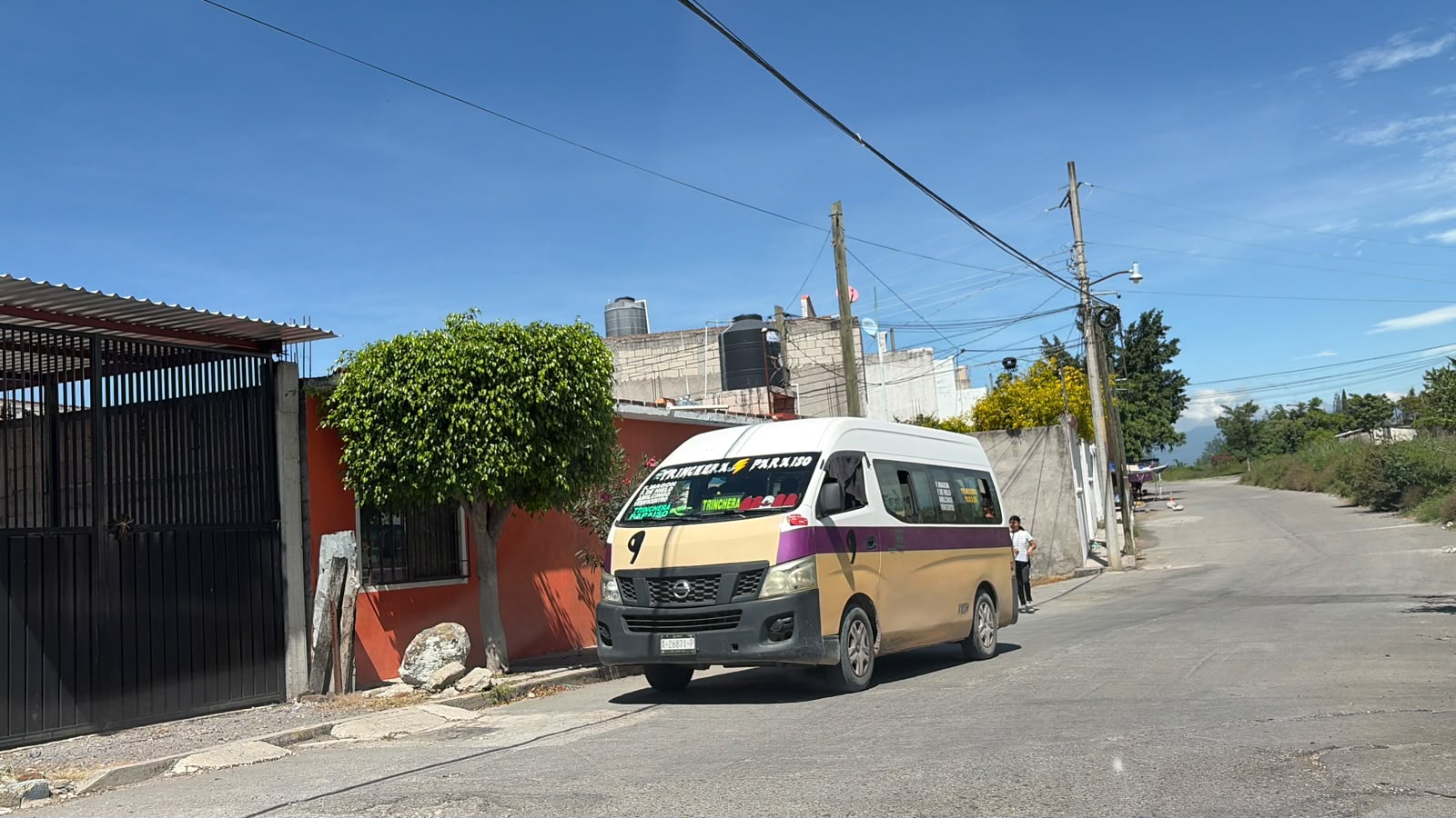 Ruta 9 retoma servicio en Cuautla tras incendio de una unidad