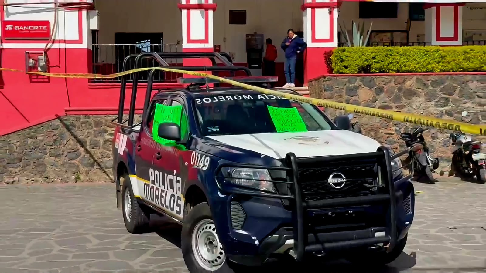Policías de Totolapan realizan paro para exigir mejores salarios Policías de Totolapan realizan paro para exigir mejores salarios